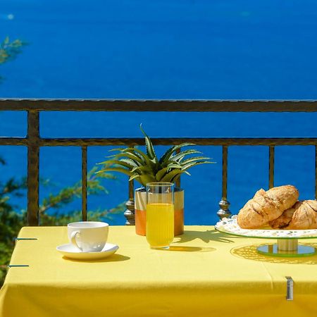 Golden Seaview Holiday Home مْليني الغرفة الصورة